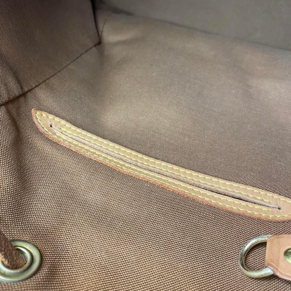 Authentic Louis Vuitton Montsouris MM main image 15